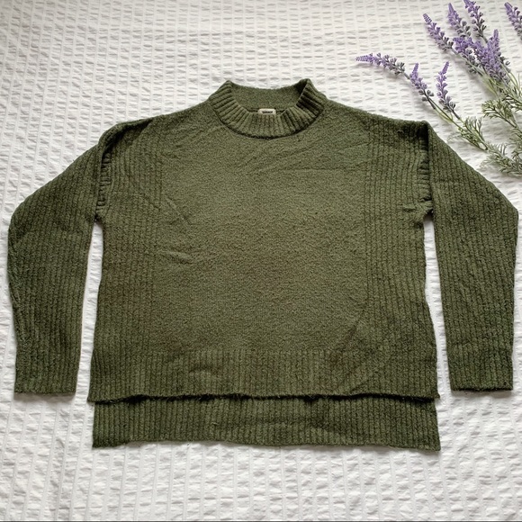 Sage Green Mock Neck Sweater Garage - XS - Picture 2 of 7